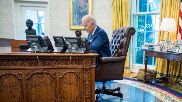 President Joe Biden meets with staff in the Oval Office, Tuesday, September 27, 2022. -- (Official White House Photo by Adam Schultz)