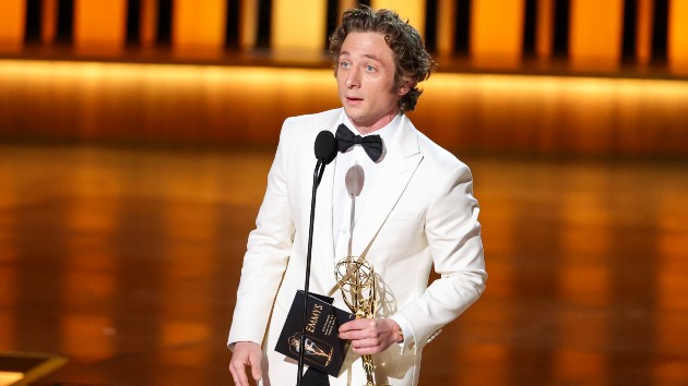 Jeremy Allen White accepts the Outstanding Lead Actor in a Comedy Series award (Monica Schipper/WireImage)
