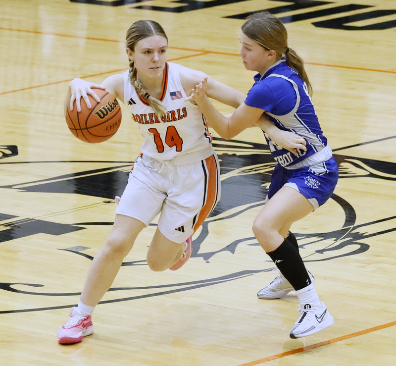 Wake Up Tri-Counties Kewanee Basketball with Russ Hughes, Coach Christakos and More