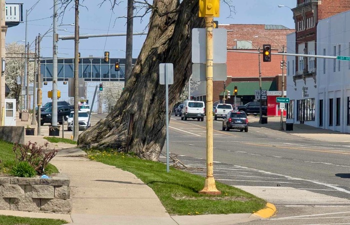 Congressman Sorensen Engages Kewanee Entrepreneurs on Main Street Tour April 17th