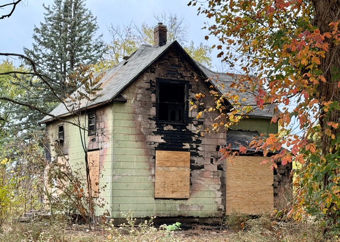 Abandoned Home Destroyed in Early Morning Fire on Lake Street in Kewanee