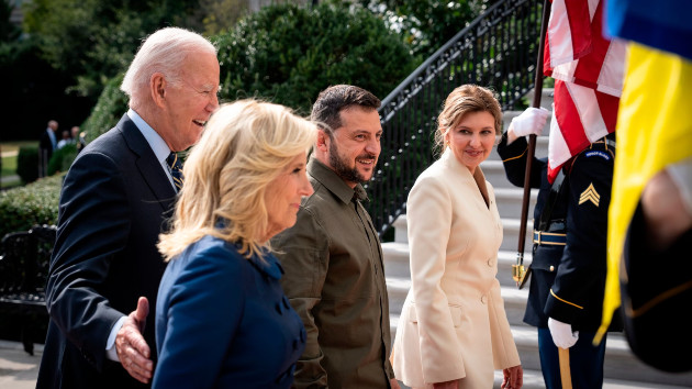 In this Sept. 21, 2023, file photo, President Joe Biden and first lady Jill Biden welcome President of Ukraine Volodymyr Zelensky and his wife Olena Zelenska to the White House in Washington, D.C. (Drew Angerer/Getty Images)