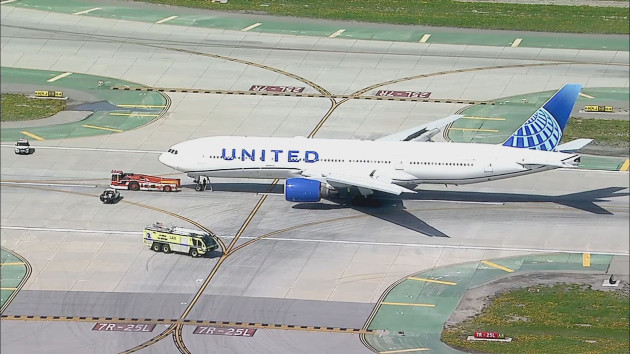 A United Airlines flight that lost a portion of its landing gear tire is diverted to Los Angeles International Airport, March 7, 2024. -- KABC