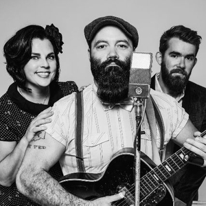The Reverend Peytons Big Damn Band @ Kennys Westside Pub – Peoria, IL
