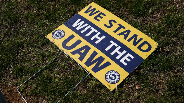 A United Auto Workers (UAW) lawn sign sits on the ground near a Volkswagen automobile assembly plant on March 20, 2024 in Chattanooga, Tennessee. (Elijah Nouvelage/Getty Images)