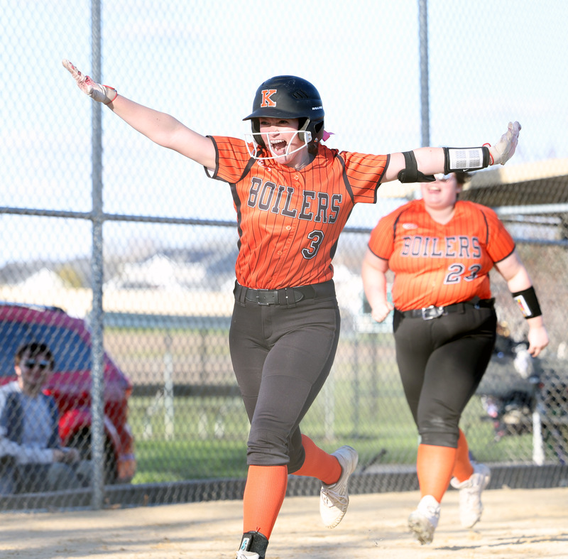 Kewanee Softball Defeats Sherrard