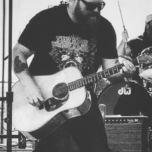 Drew Cooper Music @ Triple Crown Whiskey Bar & Raccoon Motel – Davenport, IA