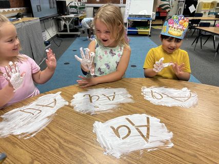 Mrs. Ellis’ kindergarten class had a great time using shaving cream and sand to learn their letters! #MAC185