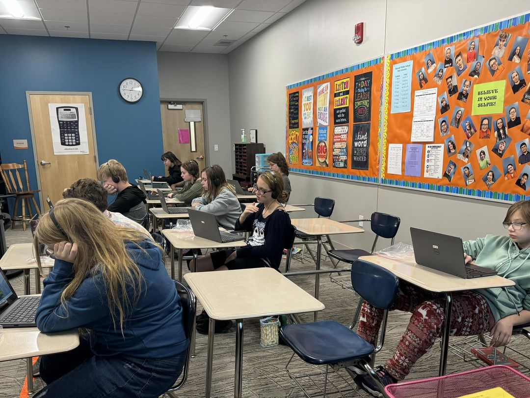 Mrs. Laird’s students are hard at work on MobyMax! #MAC185