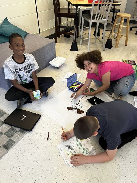 Mrs. Johnson’s class spent the afternoon collaborating on plant and animal structures and functions after researching ea…