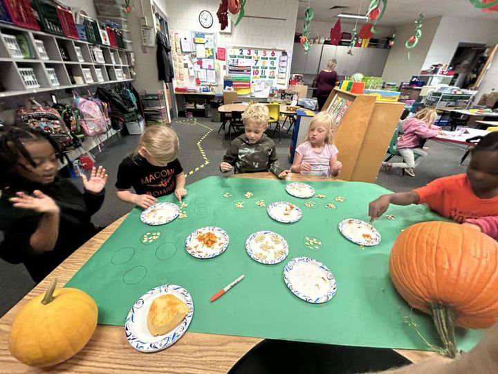 Counting pumpkin seeds in Mrs. Mabrey’s classroom. #MAC185