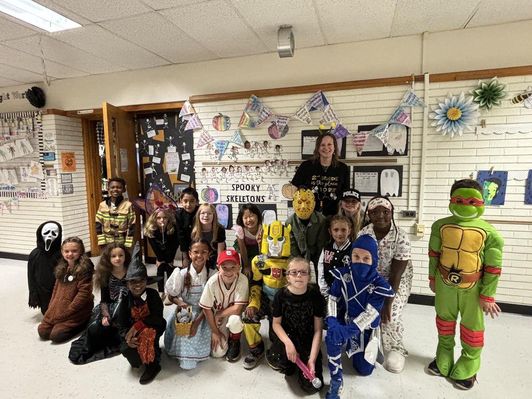 Happy Halloween from Mrs. Coupland’s class! #MAC185