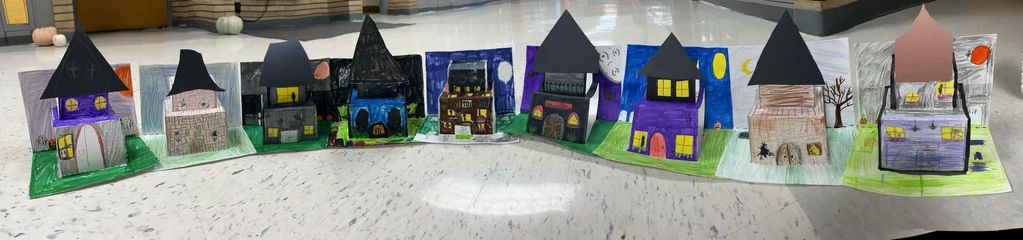 🚨Check out these Haunted Houses for Sale!🚨 Mrs. Johnson’s class has been working on descriptive writing to sell the sp…