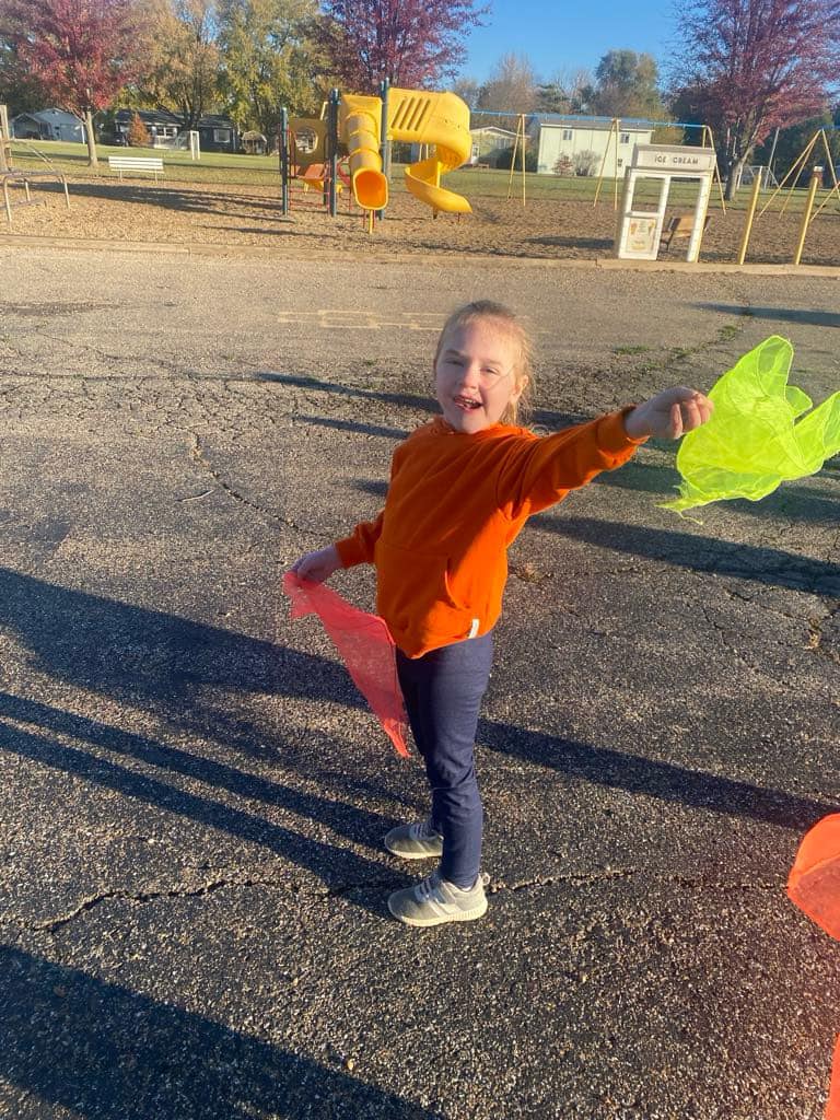 Mrs. Burnham’s kindergarten class practiced juggling and jumping as part of their letter “j” week. #MAC185