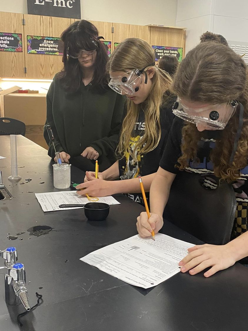 MMS 8th grade Science Lab #MAC185