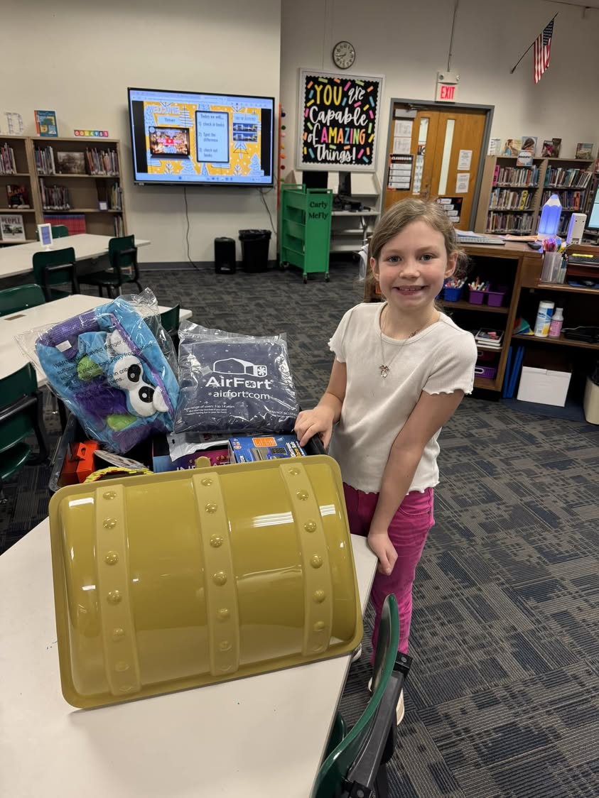 Congratulations to Edison Bomber, Jolie Davis our first Book Blast prize winner! She was the winner of the Epic Prize Ch…