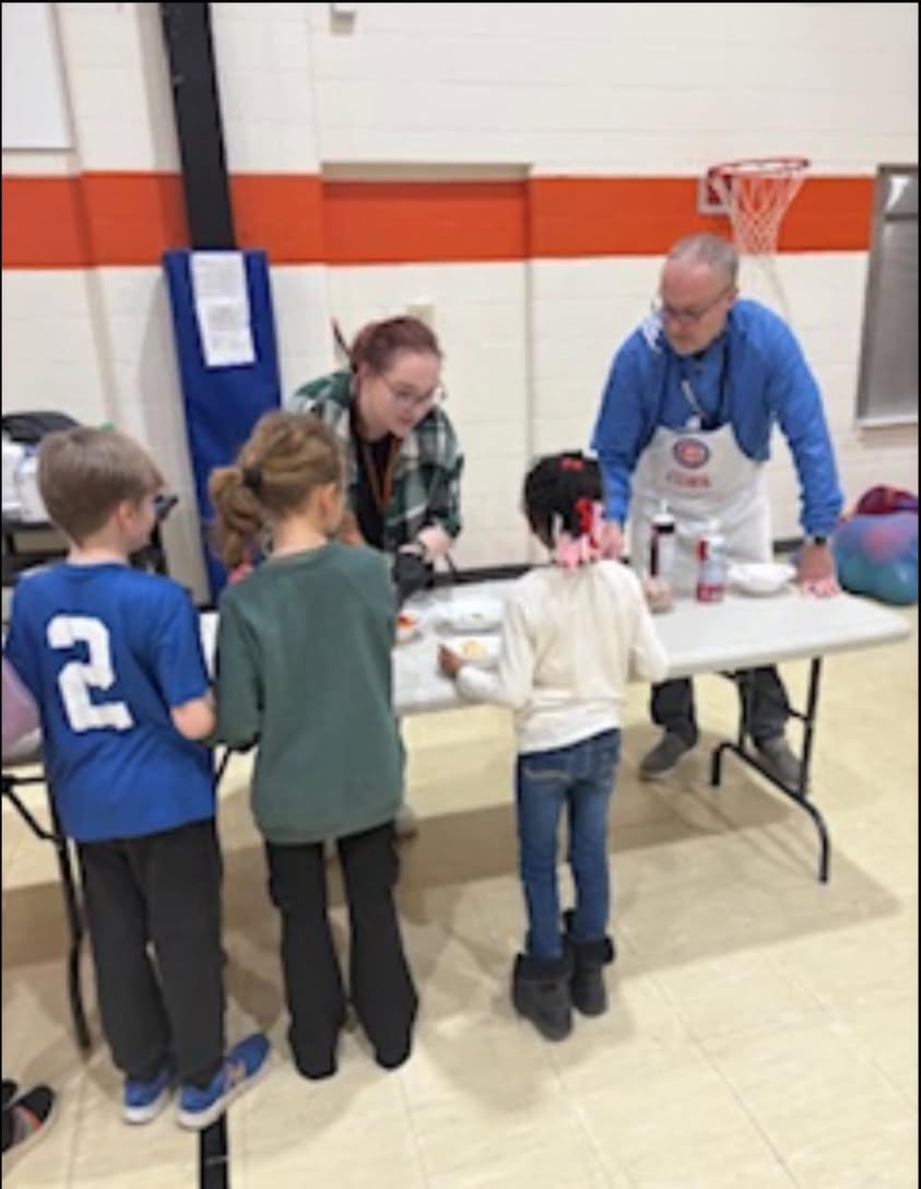 Lincoln School students that completed the Winter Break Reading Challenge were treated to an ice cream sundae at lunch t…