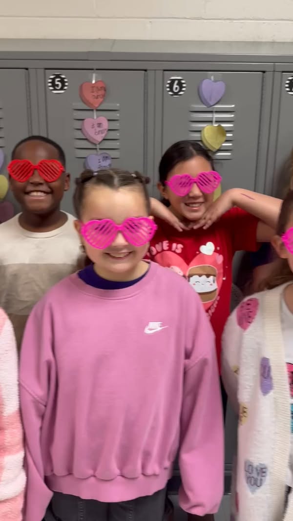 Miss Coker’s class is styling and profiling today. We LOVE celebrating Valentine’s Day at Edison! #3rdgrade #love #MAC18…