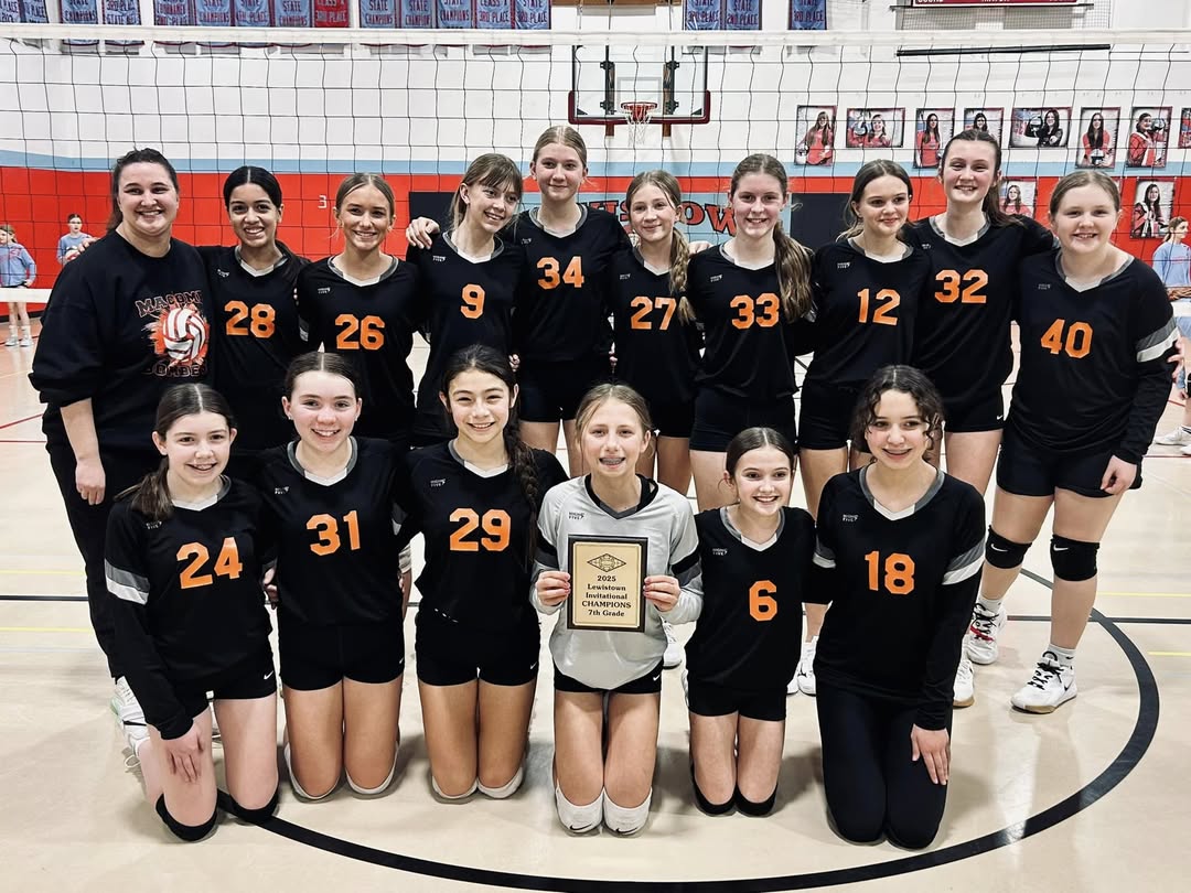 7th/8th both came away with tournament wins today, going 3-0 on the day! 7th (Lewistown B: 25-13, 25-17, Illini Central…