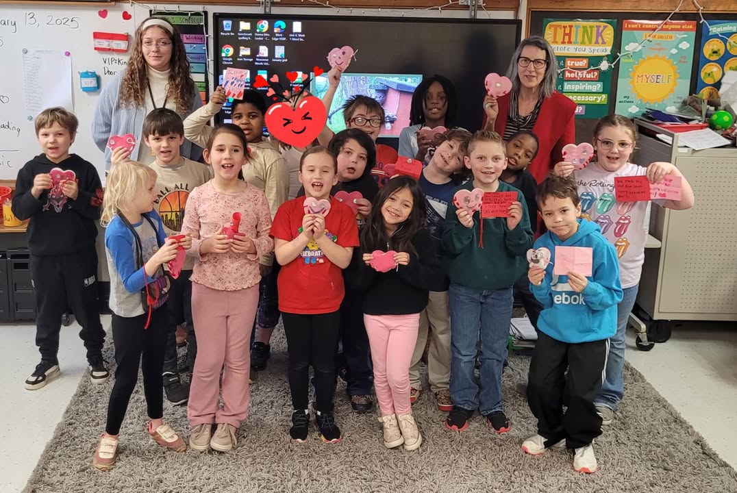 Many thanks to Sue Scott and Julia from the Western Illinois Museum for teaching Mrs. Locke’s class about Valentines Da…