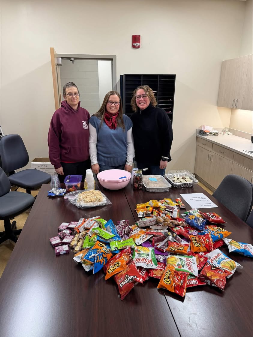 Our wonderful Macomb FFA Alumni has brought MMS teachers and staff snacks and sweet treats to have this FFA week. We are…