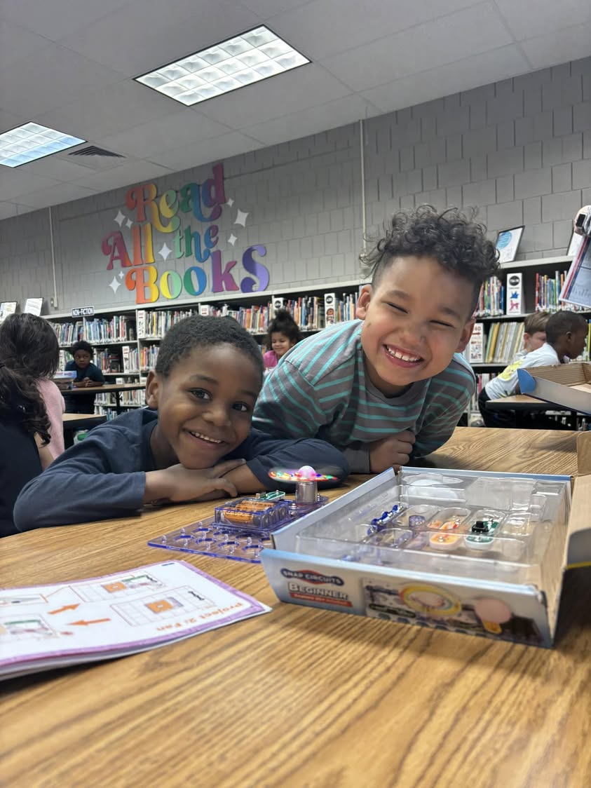 Mrs. Szechowyczs class enjoyed building a circuit to power a fan during Library! #MAC185
