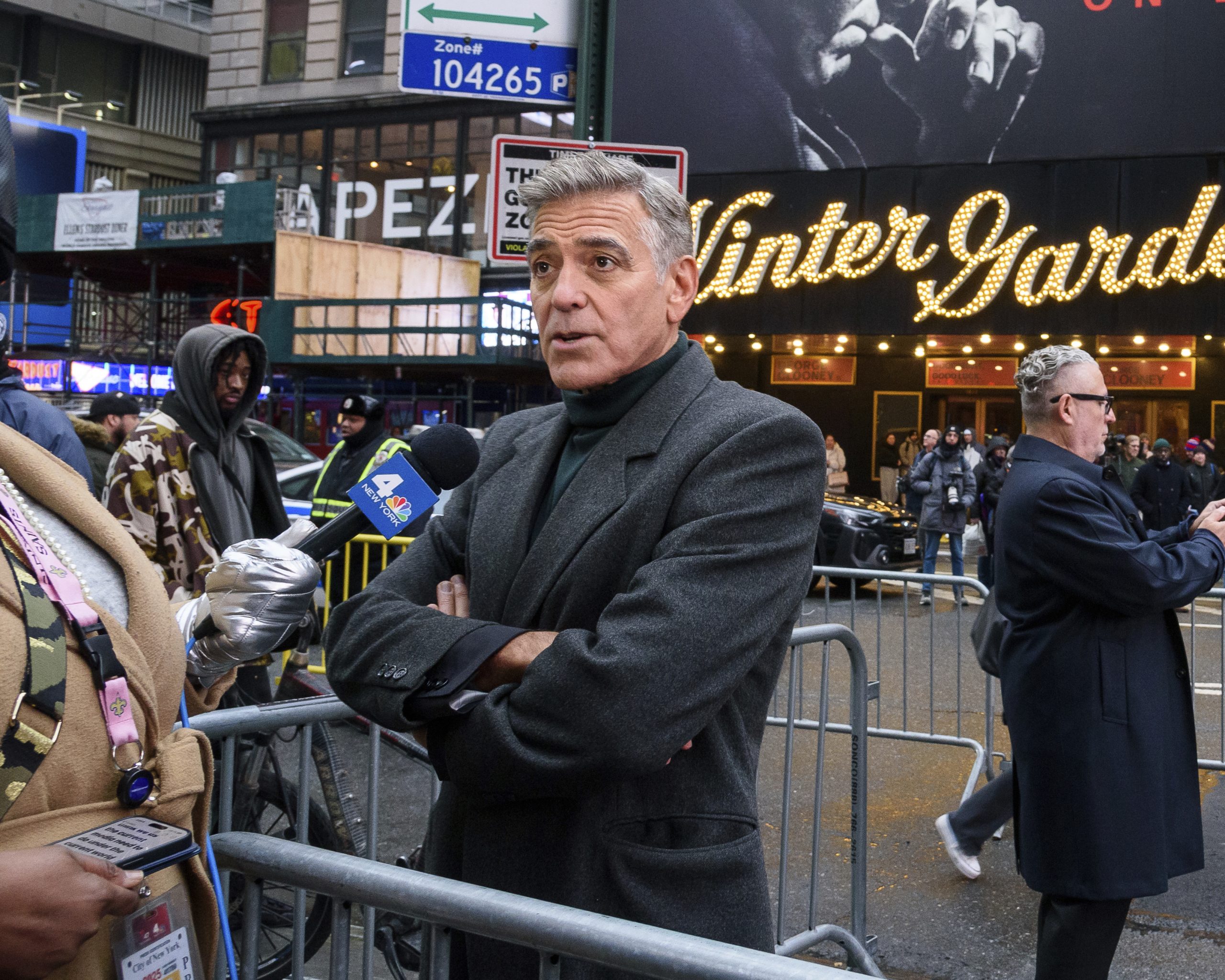 George Clooney revisits a journalistic hero in Broadway version of ‘Good Night, and Good Luck’