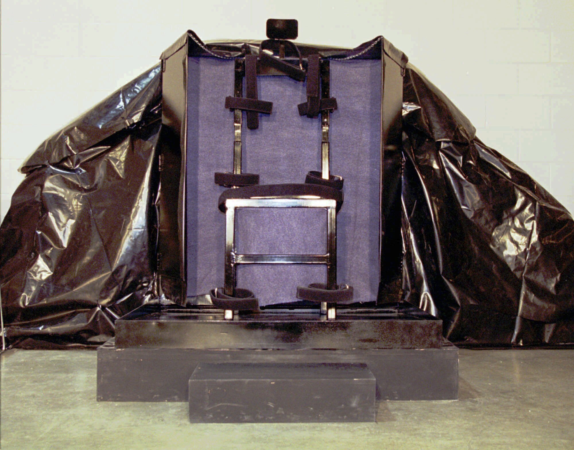 The US is killing someone by firing squad for the 1st time in 15 years. Here’s a look at the history