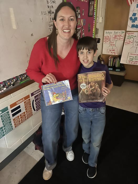 Thank you to all of Mrs. Olson’s mystery readers for helping us celebrate Read Across America week! #MAC185 #edison #3rd…