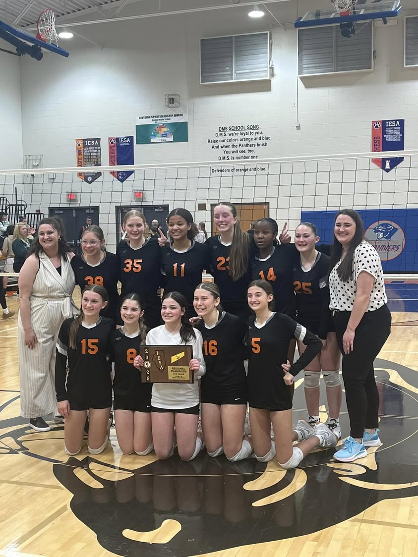 Bomber 8th Grade Volleyball dominated Dunlap Valley in the Regional Championship Game today 25-14, 25-17! Addie Lawrence…