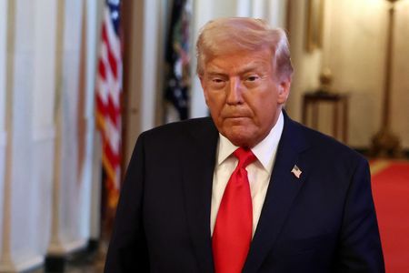 Trump says he plans stipends as part of self-deportation program