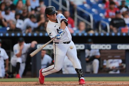 Minnesota Twins acquire INF Jonah Bride from Marlins