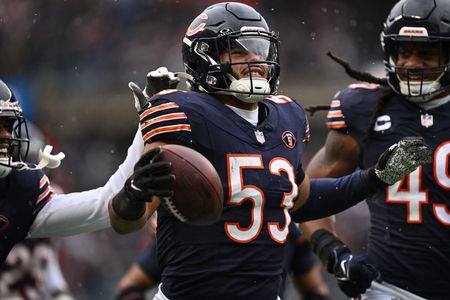 Reports: Bears, LB T.J. Edwards agree to 2-year, $20M contract extension