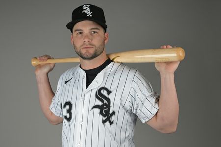 White Sox reinstate OF Andrew Benintendi from IL