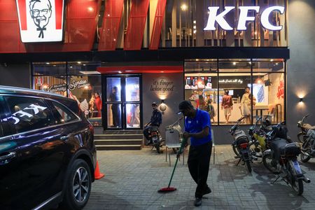 Over 170 arrested for attacks on Pakistan KFC outlets in Gaza war protests