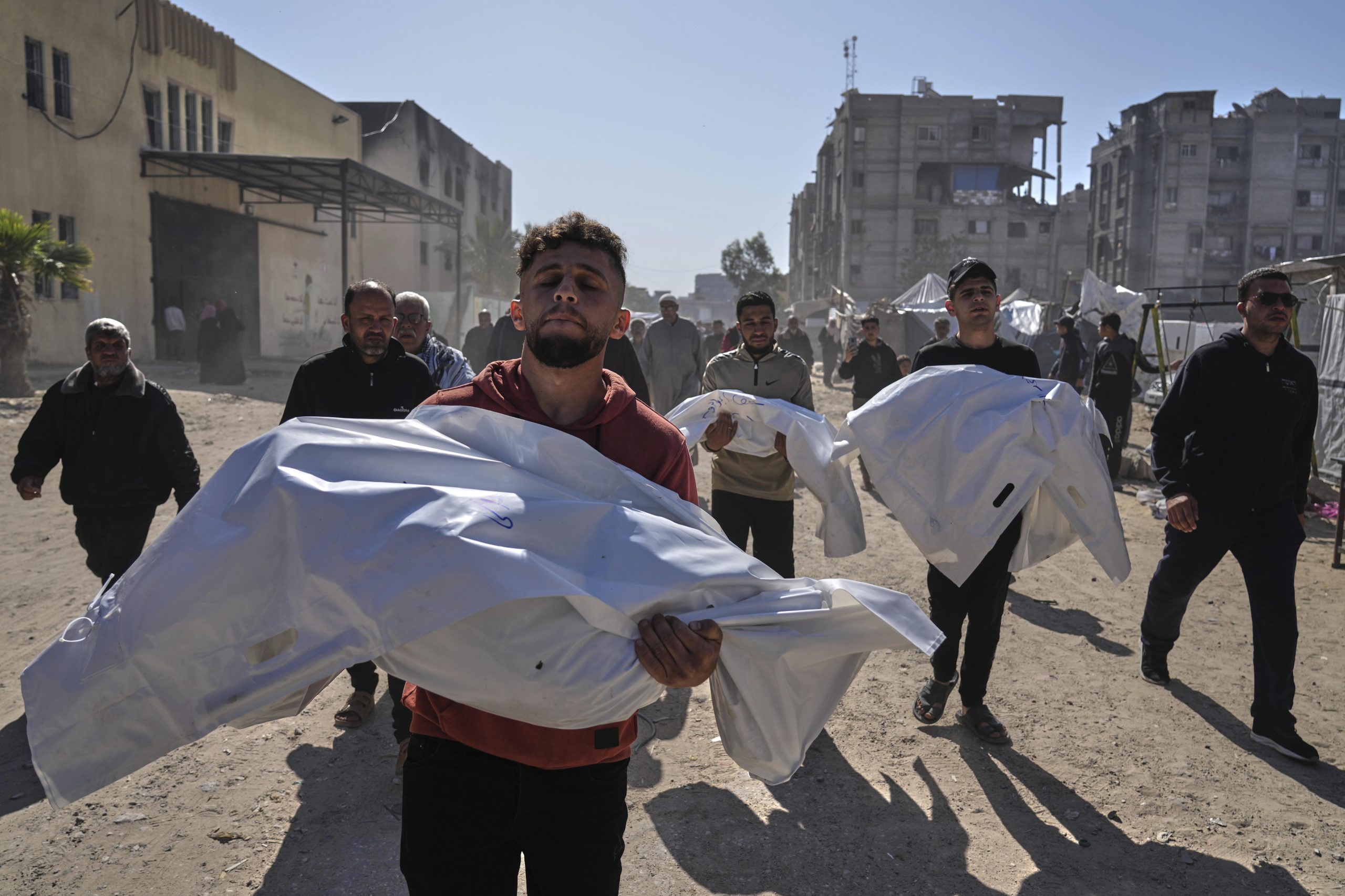 Israeli strikes kill at least 17 in Gaza and Huckabee makes first appearance as US ambassador