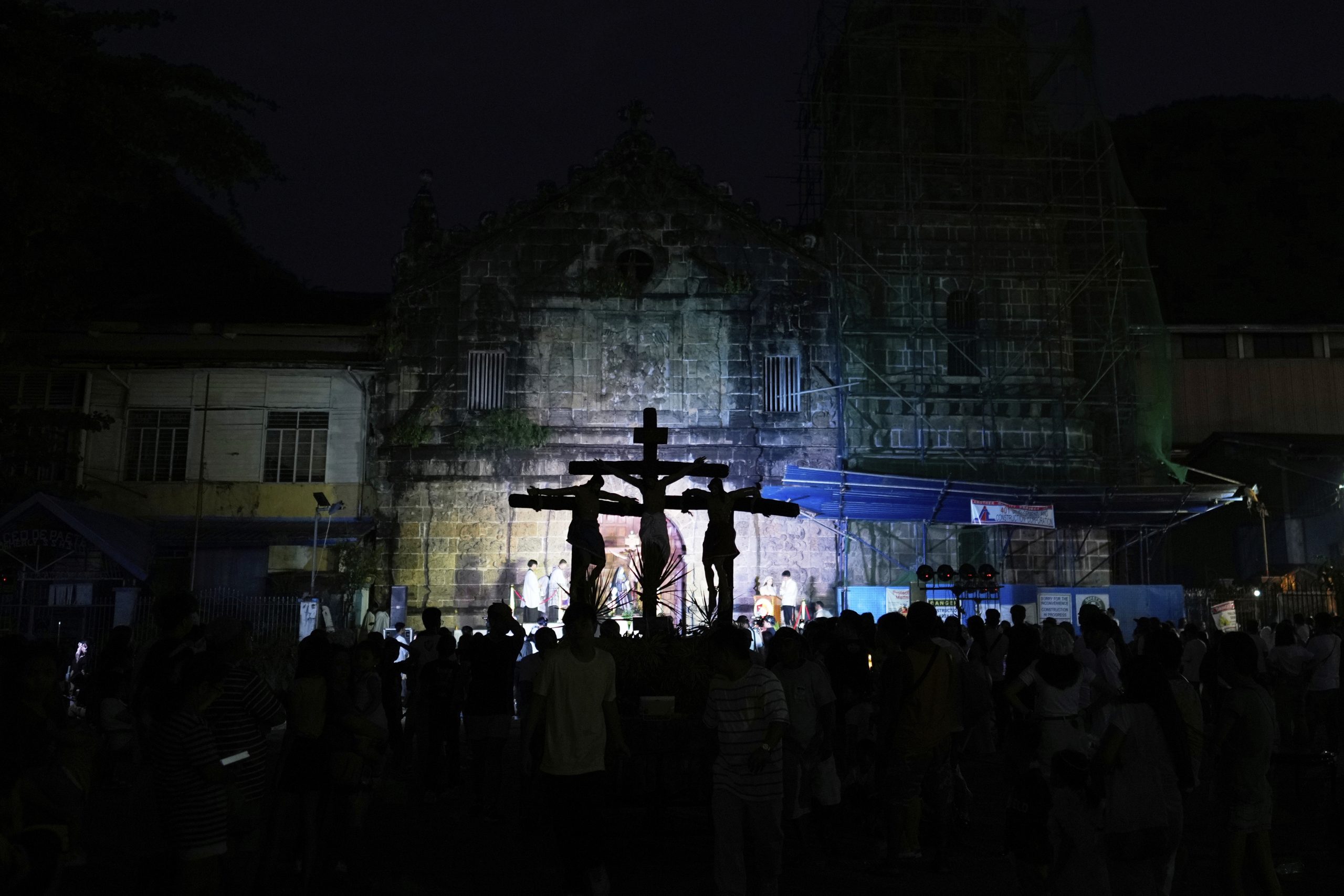 AP PHOTOS: Devout in the Philippines mark Holy Week with flagellations, processions and passion play