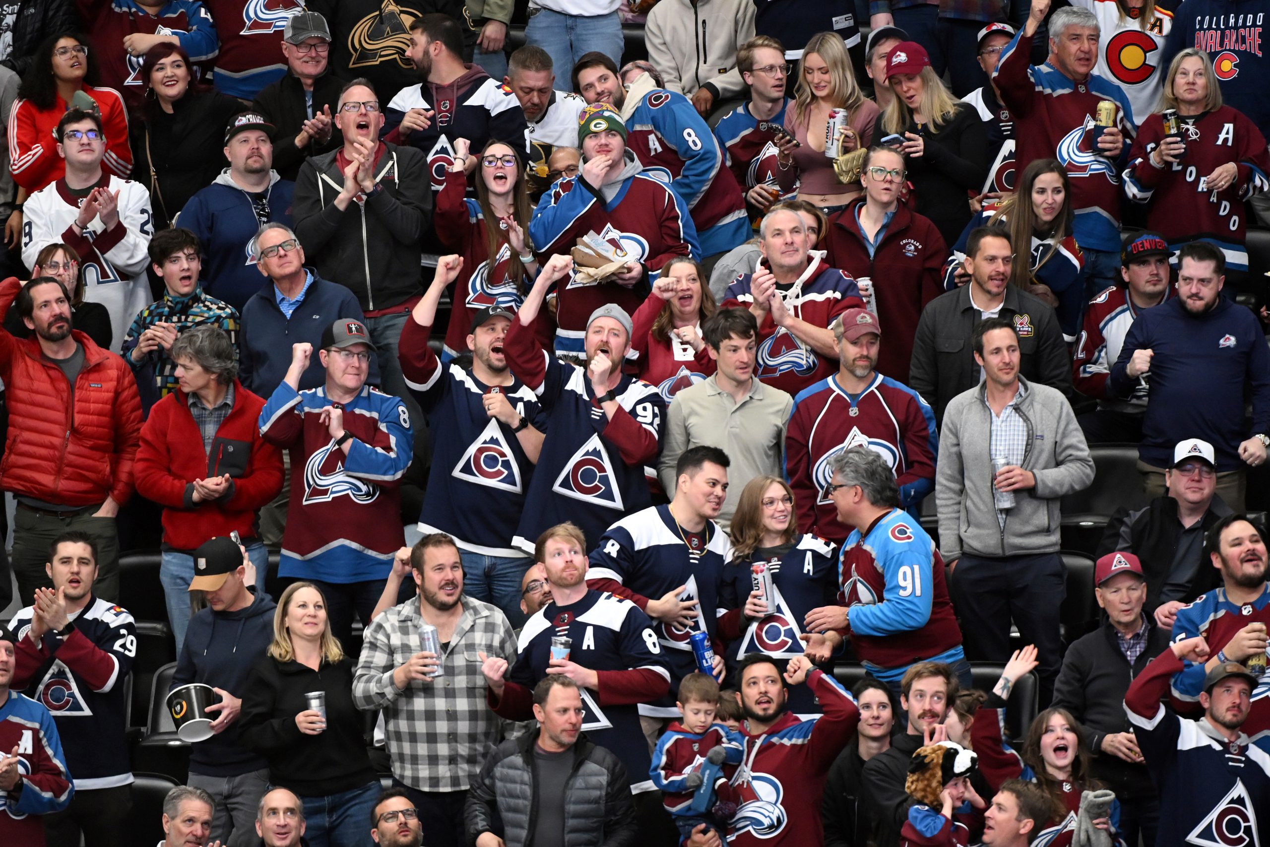 NHL sets another attendance record, topping 23 million fans for the 1st time