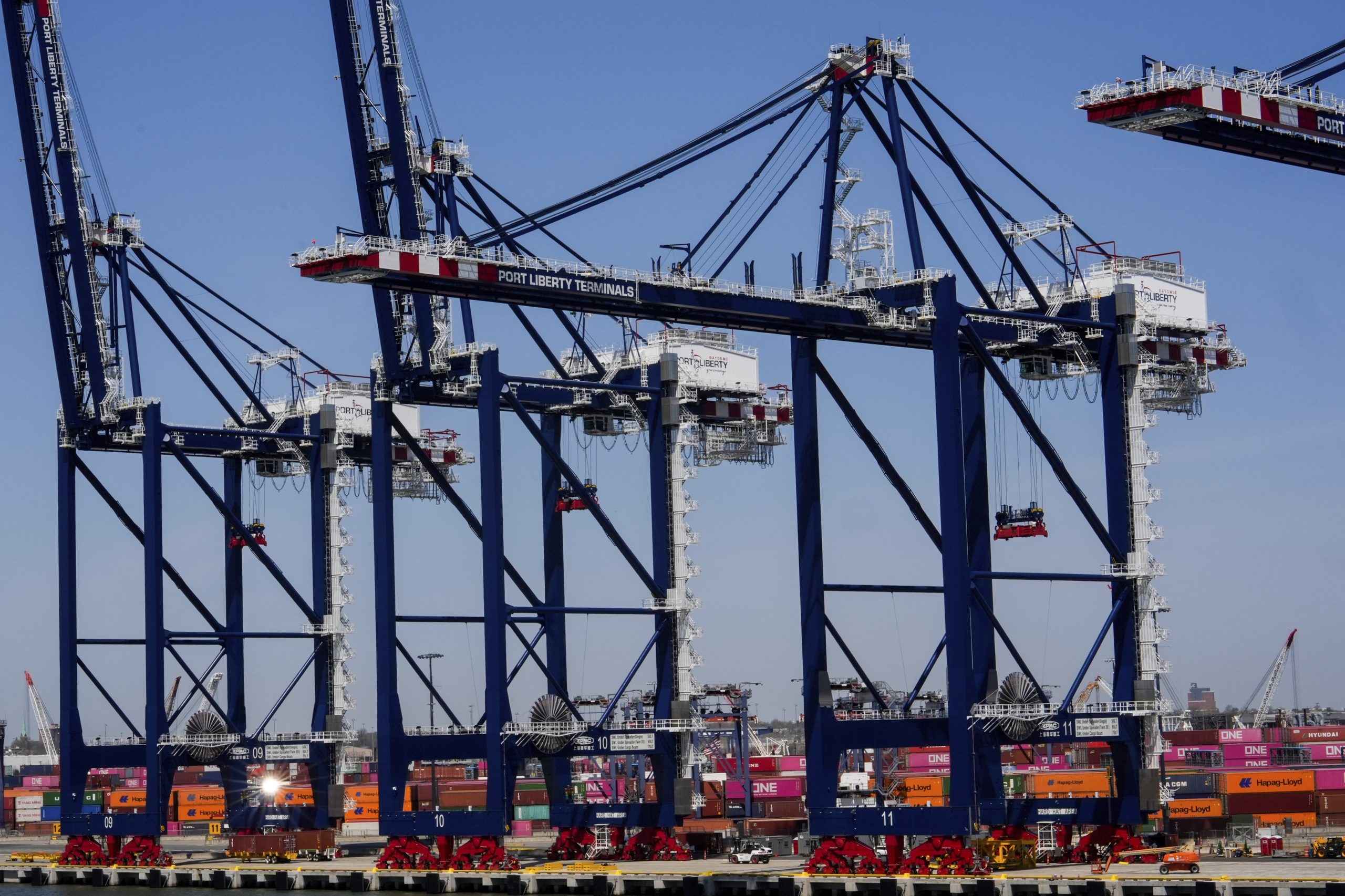 FACT FOCUS: Trump exaggerates revenue from tariffs