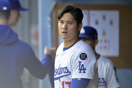 Dodgers star Shohei Ohtani placed on paternity list
