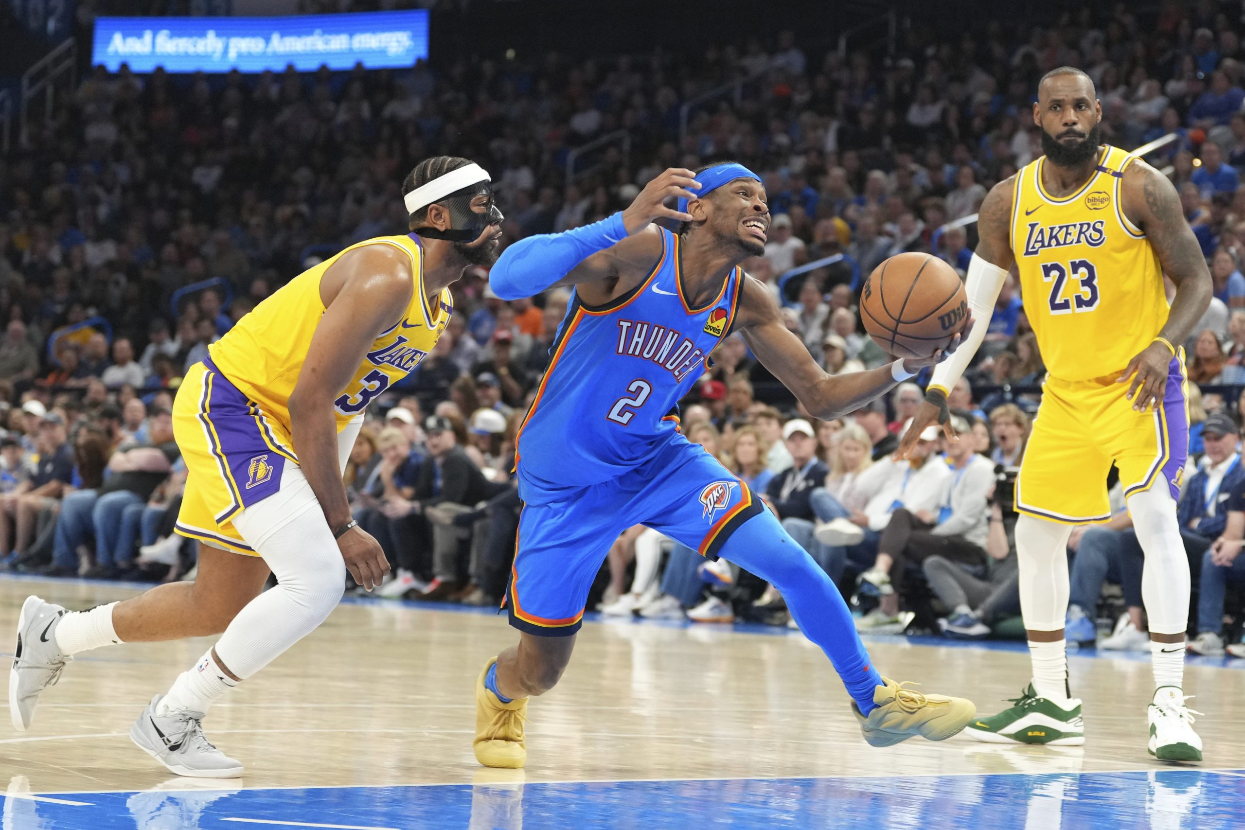 Gilgeous-Alexander, No. 1 seed Thunder look to take another step against Grizzlies