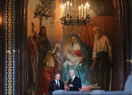 Putin attends Orthodox Easter service after declaring ceasefire in Ukraine