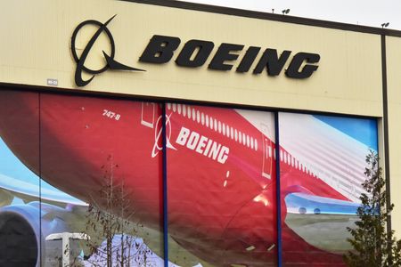 Malaysia Airlines eyes new Boeing jets should China reject them