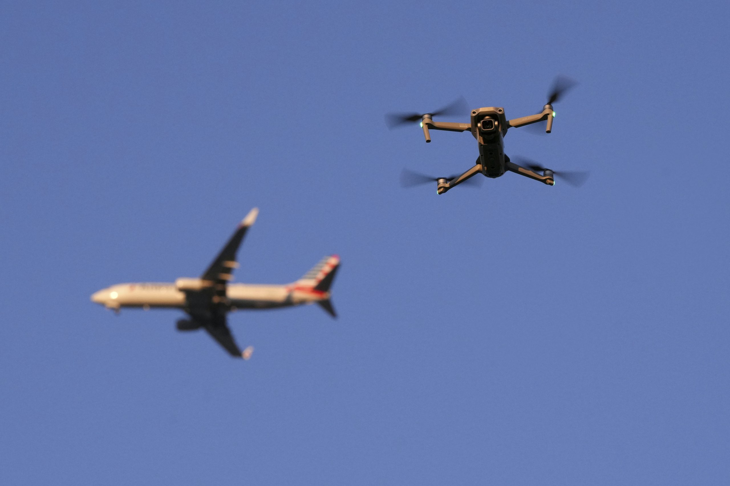 Drones pose increasing risk to airliners near major US airports