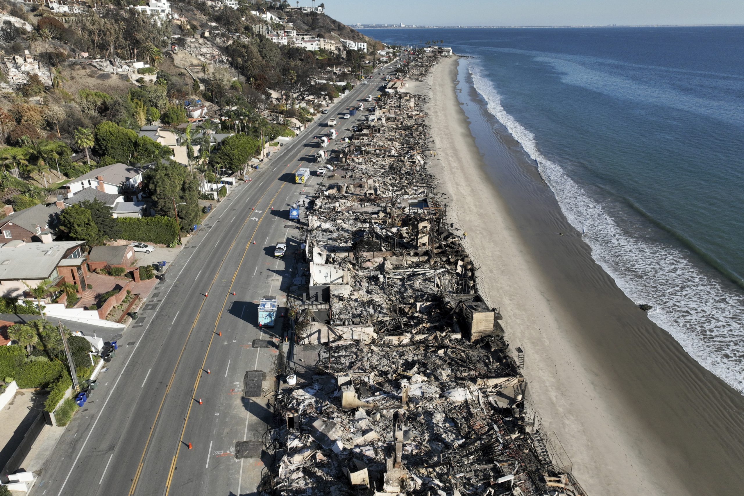Lawsuits accuse insurers of colluding to drop coverage in fire-prone parts of California