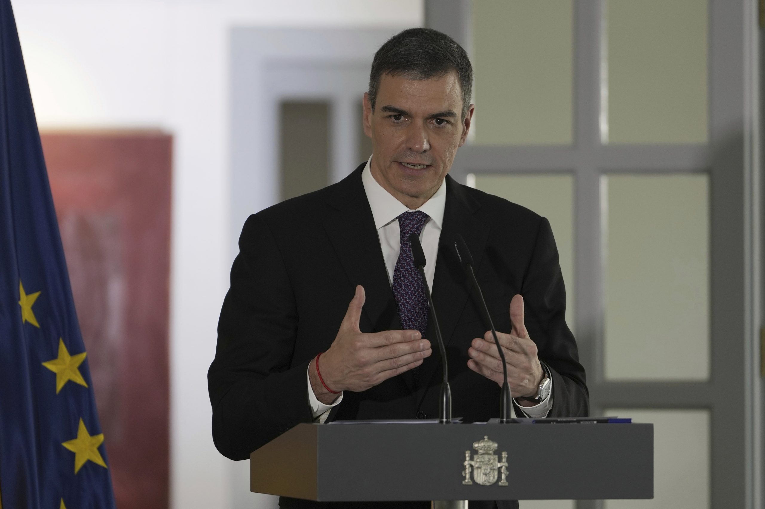 Spain says it will meet NATO’s defense spending goal of 2% of GDP this year