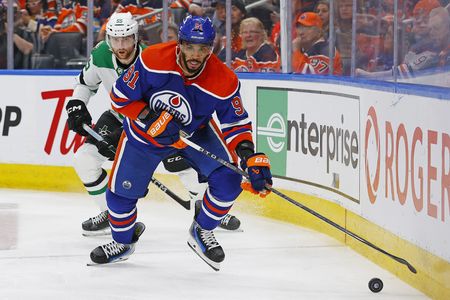 Oilers F Evander Kane could make season debut vs. Kings