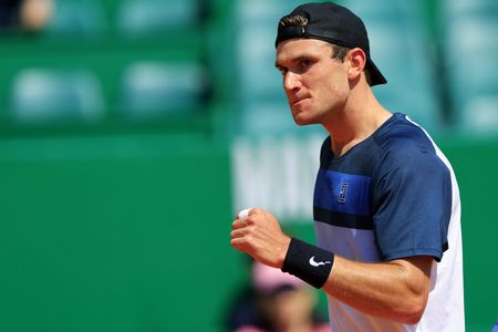 Tennis-Sinner doesn’t deserve any hate, says Draper