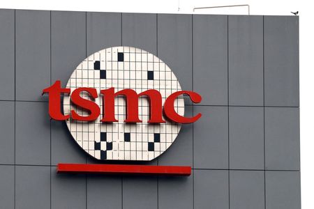 TSMC shows off new tech for stitching together bigger, faster chips
