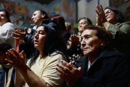 Buenos Aires’ poor neighborhoods mourn ‘slum pope’ Francis